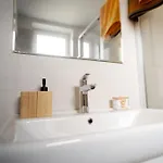 Denisa Apartment *